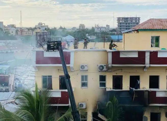 Somalia Terrorist Attack : The security forces freed the hotel from the possession of terrorists, all the terrorists were killed Somalia Terrorist Attack : ਸੁਰੱਖਿਆ ਬਲਾਂ ਨੇ ਹੋਟਲ ਨੂੰ ਅੱਤਵਾਦੀਆਂ ਦੇ ਕਬਜ਼ੇ 'ਚੋਂ ਛੁਡਵਾਇਆ , ਸਾਰੇ ਅੱਤਵਾਦੀ ਢੇਰ   