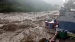 Uttarakhand Rains : देहरादून में फटा बादल..टपकेश्वर मंदिर में घुसा पानी, राज्य में भारी बारिश से आम जीवन हुआ अस्त-व्यस्त, देखें तस्वीरें