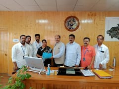 కులుమనాలిలో విరిగిపడ్డ కొండచరియలు- చిక్కుకున్న విశాఖ కార్పొరేటర్లు