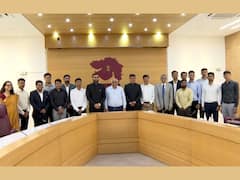 GANDHINAGAR : UPSC પરીક્ષામાં ફાઇનલ અને પ્રિલીમમાં ઉત્તીર્ણ થનાર ગુજરાતના 171 યુવક-યુવતીઓનું CM ભુપેન્દ્ર પટેલે સન્માન કર્યું