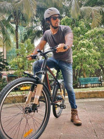 'ਮੌਨਸੂਨ ਵੈਡਿੰਗ' ਤੋਂ ਰਣਦੀਪ ਨੂੰ ਜ਼ਿਆਦਾ ਫਾਇਦਾ ਨਹੀਂ ਹੋਇਆ ਪਰ ਉਸ ਦਾ ਕੰਮ ਦੇਖਿਆ ਗਿਆ।