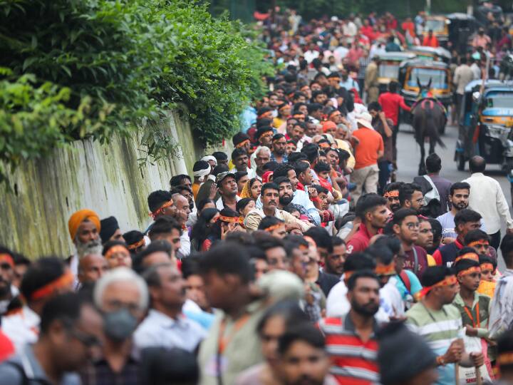 Jammu Kashmir Vaishno Devi Yatra Resumes After Being Temporarily Suspended Due To Heavy Rainfall On Friday J&K: Vaishno Devi Yatra Resumes After Being Temporarily Suspended Due To Heavy Rain