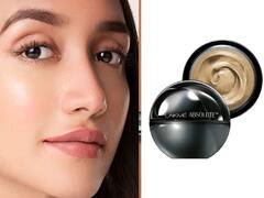 सेलेब्रिटी जैसा फ्लॉलैस मेकअप करना है तो सस्ते में खरीदें बेस्ट ब्रांड के बेस्ट सेलिंग फाउंडेशन