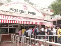 वैष्णो देवी की यात्रा फिर हुई शुरू, कटरा में भारी बारिश के चलते रोके गए थे श्रद्धालु