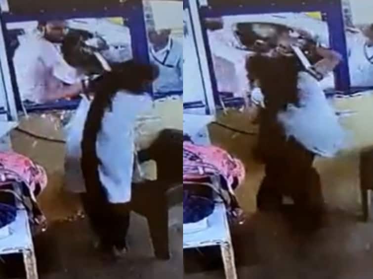 Madhya Pradesh : Man Slaps Woman Toll Booth Employee When Asked To Pay Tax - watch video Watch video : ”டோல் காசு கொடுக்க முடியாது”.. பெண் ஊழியரை சரமாரியாக தாக்கிய நபர்! பகீர் வீடியோ!!