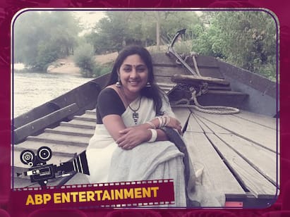 Actor Rohini share interesting story about his chappal missing in train Actor Rohini: ஒரு ஷார்ட் ஃபிலிம் போல.. ரயில் பயணத்தில் மாறிய செருப்பு.. சுவாரஸ்ய சம்பவத்தைச் சொன்ன ரோகிணி!