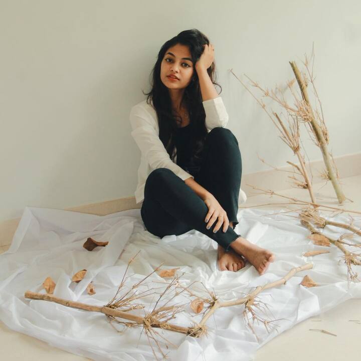 என் நெஞ்சம் தீயே