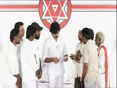 Pawan Kalyan : తిరుపతిలో నాలుగో విడత జనసేన-జనవాణి కార్యక్రమం, భారీగా తరలివచ్చిన ప్రజలు