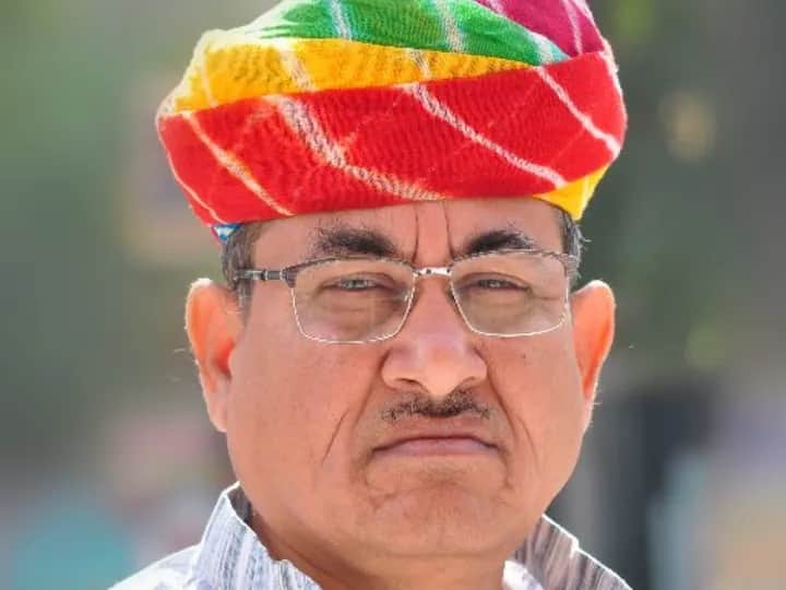 Rajasthan: करवा चौथ पर बयान देकर घिरे मंत्री गोविंद राम मेघवाल, बीजेपी ने लगाया ये आरोप, कार्रवाई की मांग Jaipur Rajasthan BJP accuses minister Govind Ram Meghwal about his statement insulting women Rajasthan: करवा चौथ पर बयान देकर घिरे मंत्री गोविंद राम मेघवाल, बीजेपी ने लगाया ये आरोप, कार्रवाई की मांग