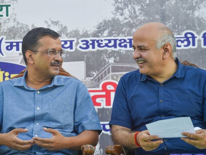 gujarat election 2022 cm arvind Kejriwal manish Sisodia to go on a two-day visit to Gujarat on Monday Gujarat Election 2022: डिप्टी सीएम मनीष सिसोदिया के साथ गुजरात जाएंगे सीएम अरविंद केजरीवाल, लोगों से किया ये वादा