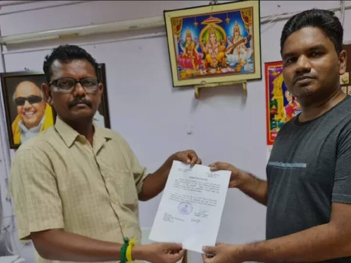 inter caste marriaged parents certified as no caste for their 3 year old son சாதியை மறுத்து மணந்த பெற்றோர் : 3 வயது சிறுவனுக்கு 'சாதி மதம் அற்றவர்' சான்றிதழ்..