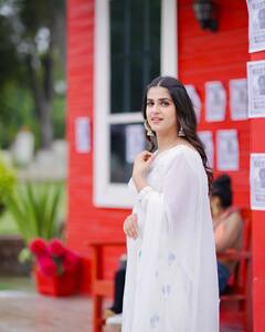 Sapna Choudhary को जबरदस्त टक्कर दे रहीं ये हरियाणवी डांसर, खूबसूरती देखकर भी उड़ जाएंगे आपके होश