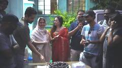 পলিটিক্যাল থ্রিলারে 'শিবপুর', শ্যুটিং শেষে কেক কাটলেন পরমব্রত - স্বস্তিকা