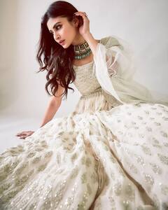 Mouni Roy PHOTO: મૌની રોયના ટ્રેડિશનલ લુકે લોકોનું દિલ જીતી લીધું
