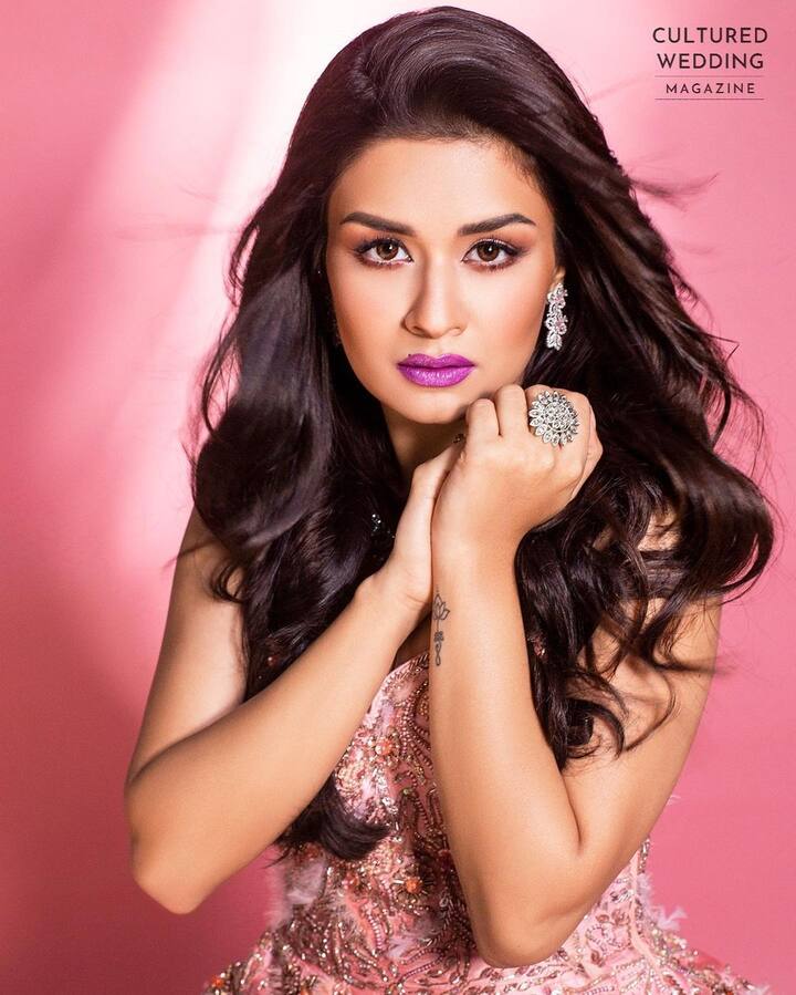 या फोटोंमध्ये अभिनेत्री खूपच हॉट दिसत आहे. (फोटो सौजन्य : avneetkaur_13/इंस्टाग्राम)