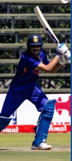 Shubman Gill: হাফসেঞ্চুরি করেই ব্যাট বদলেছিলেন, কারণ জানালেন জয়ের নায়ক শুভমন