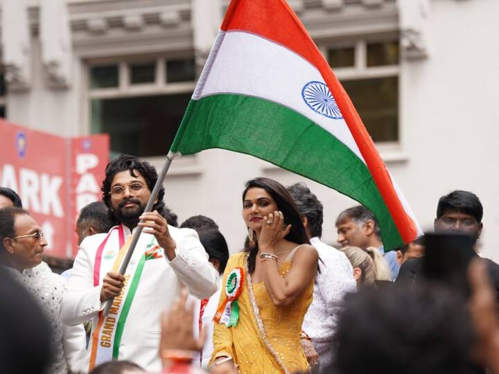 Allu Arjun participate in the India day parade in new York Allu Arjun: వారేవ్వా బన్నీ, ‘ఇండియా డే’ పరేడ్ మార్షల్‌గా అల్లు అర్జున్ - న్యూయార్క్ వీధుల్లో సందడే సందడి