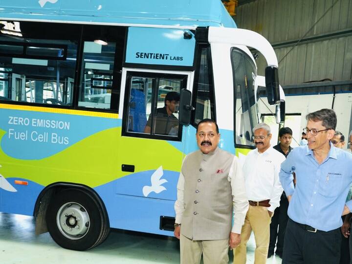 India’s First Indigenous Hydrogen Fuel Cell Bus Launched. Know About Hydrogen Fuel Cell Technology Union Min Jitendra Singh Inaugurates India’s First Indigenous Hydrogen Fuel Cell Bus — Know About The Technology