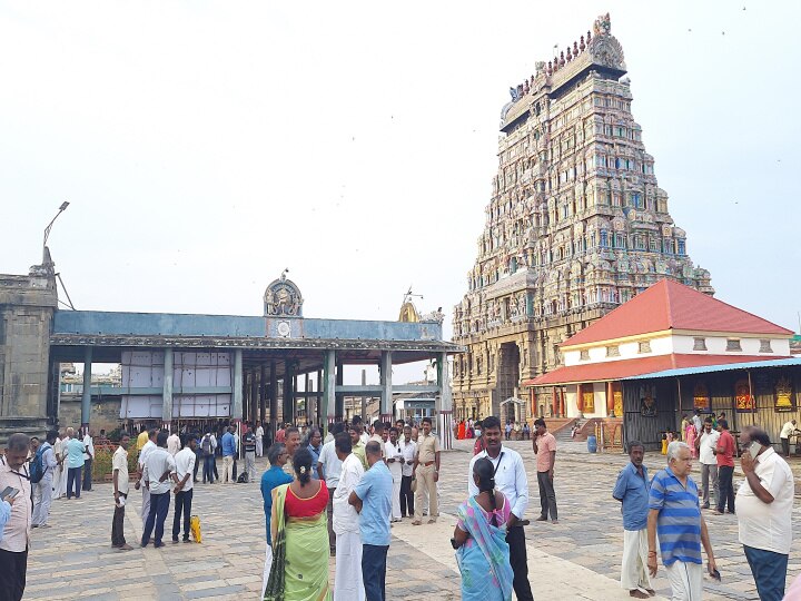 சிதம்பரம் நடராஜர் கோயிலில் நகைகளை கணக்கெடுக்கும் பணி தொடங்கியது