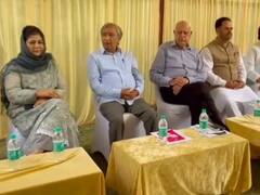 डॉ. फारूक अब्दुल्ला ने बुलाई सर्वदलीय बैठक, नए मतदाताओं के पंजीकरण पर शुरू हुई चर्चा