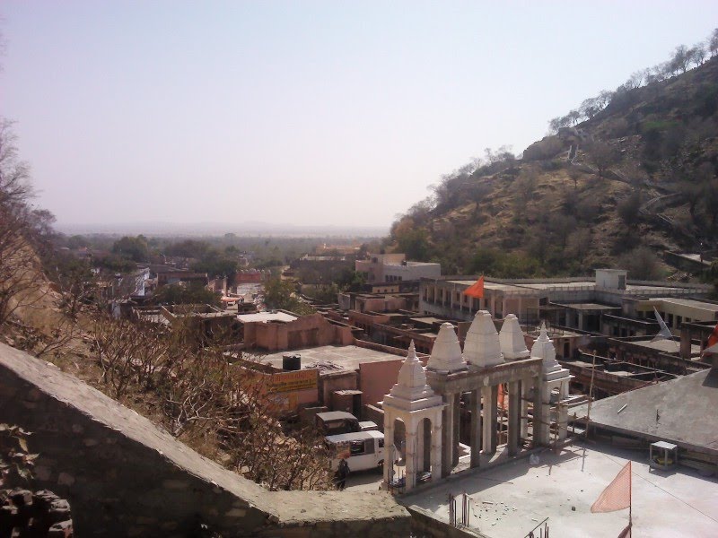 Rajasthan Sikar Know The Interesting History And Recognition Of Jeen Mata  Temple | Jeen Mata Temple: मां के चमत्कार के सामने उखड़ गए थे औरंगजेब की  विशाल सेना के भी पैर, जानिए