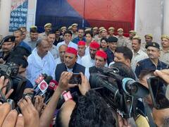 अखिलेश यादव के रमाकांत यादव से मुलाकात पर उलेमा काउंसिल ने उठाए सवाल, कहा- मुसलमानों से परहेज क्यों?