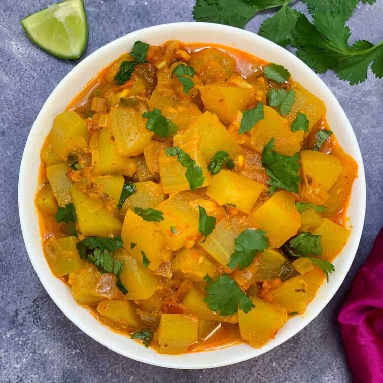 Kitchen Hacks : If you don't like to eat gourd vegetable then try these 5 fun and tasty recipes, you will remember Kitchen Hacks : ਲੌਕੀ ਦੀ ਸਬਜ਼ੀ ਖਾਣਾ ਪਸੰਦ ਨਹੀਂ ਤਾਂ ਅਜ਼ਮਾਓ ਇਹ 5 ਮਜ਼ੇਦਾਰ ਅਤੇ ਸਵਾਦਿਸ਼ਟ ਰੈਸਿਪੀਜ਼, ਕਰੋਗੇ ਯਾਦ