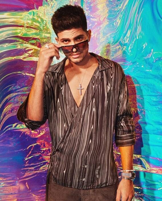 Shubman Gill और Sara Ali Khan की डेटिंग की क्यों चल रही हैं खबरें ? | ENT LIVE