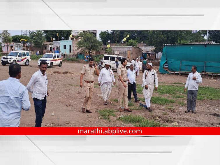 maharashtra News Aurangabad Crime News The administration reached Bhondubaba village MAJHA IMPACT Aurangabad: डोक्यावर हात ठेवल्याने एड्स बरा, भोंदूबाबाच्या गावात पोहचलं प्रशासन; 'एबीपी माझा'ने दाखवली होती बातमी