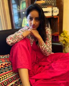 PHOTO : दीपिका सिंहचा ग्लॅमरस लूक; नेटकऱ्यांकडून लाइक्स अन् कमेंट्सचा वर्षाव