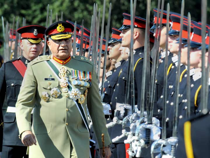 Pakistan Army Chief Qamar Javed Bajwa may get another extension Pakistan Army Chief: कौन बनेगा पाकिस्तान की सेना का प्रमुख? या कमर जावेद बाजवा का फिर बढ़ सकता है कार्यकाल