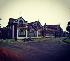 Haunted Hotels In India:भारत के इन राज्यों में हैं सबसे भूतिया होटल...जहां जाने पर कांप उठेगी आपकी रूह