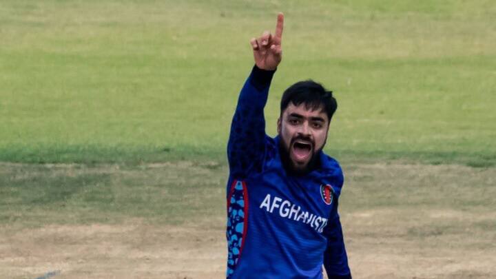 তবে তিনি যে ব্যাট হাতেও কতটা পটু, তা আইপিএল দেখা প্রত্যেক দর্শকই জানেন