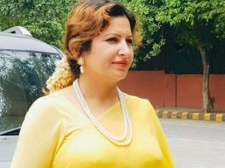 भाजपा नेता और अभिनेत्री सोनाली फोगट का गोवा में संदिग्ध दिल का दौरा पड़ने से निधन