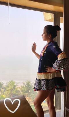 Bhojpuri News: यादों के पिटारों को संजोए रखती हैं Monalisa, खुबसूरत लम्हों को फिर से जीती दिखीं एक्ट्रेस