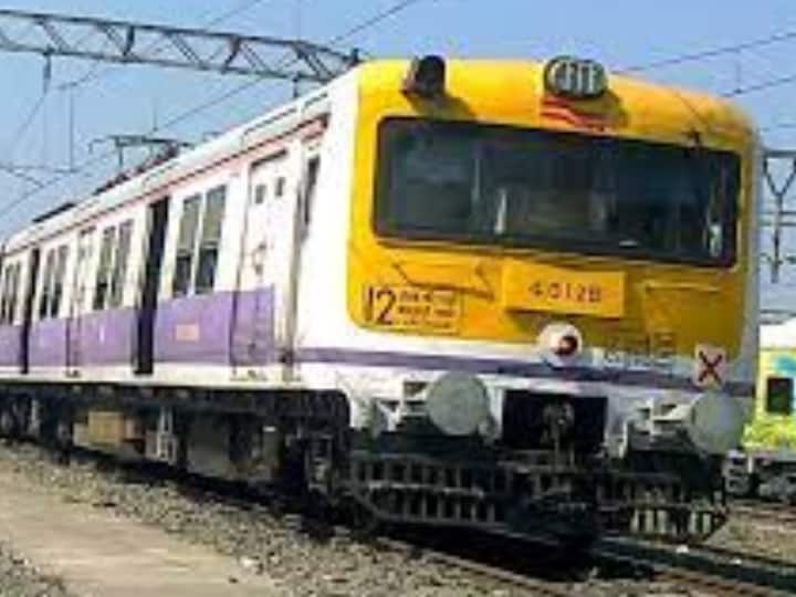 Pune In Absence Of Local Train From Lonavla Students Forced To Spend Over Hours Daily At Station Pune-Lonavala Local News: : लोणावळ्याहून दुपारी लोकल नसल्याने विद्यार्थ्यांचा खोळंबा; 1 वाजताची लोकल सुरु करा,  रेल्वे प्रवासी संघटनेची मागणी