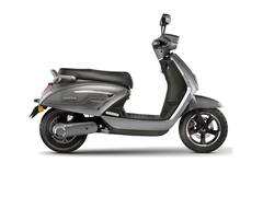 ओला आणि चेतकला देणार टक्कर, नवीन JeetX इलेक्ट्रिक स्कूटर लॉन्च