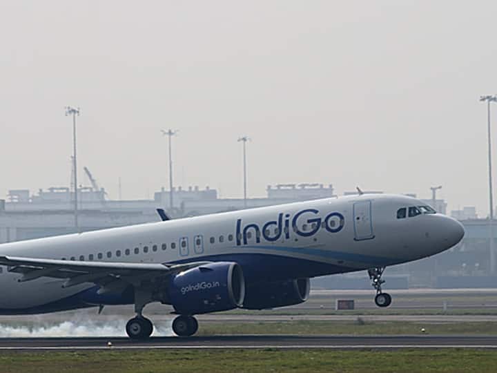 Mumbai-Bound IndiGo Flight Engine Develops Snag At Goa Airport IndiGo Flight Engine Develops Snag At Goa Airport, Navy Team Rescues Passengers