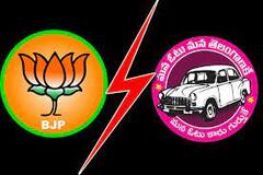 ఐటీ దాడులు - లిక్కర్ స్కాం ఆరోపణలు ! బీజేపీ పక్కాగా రౌండప్ చేస్తోందా ?