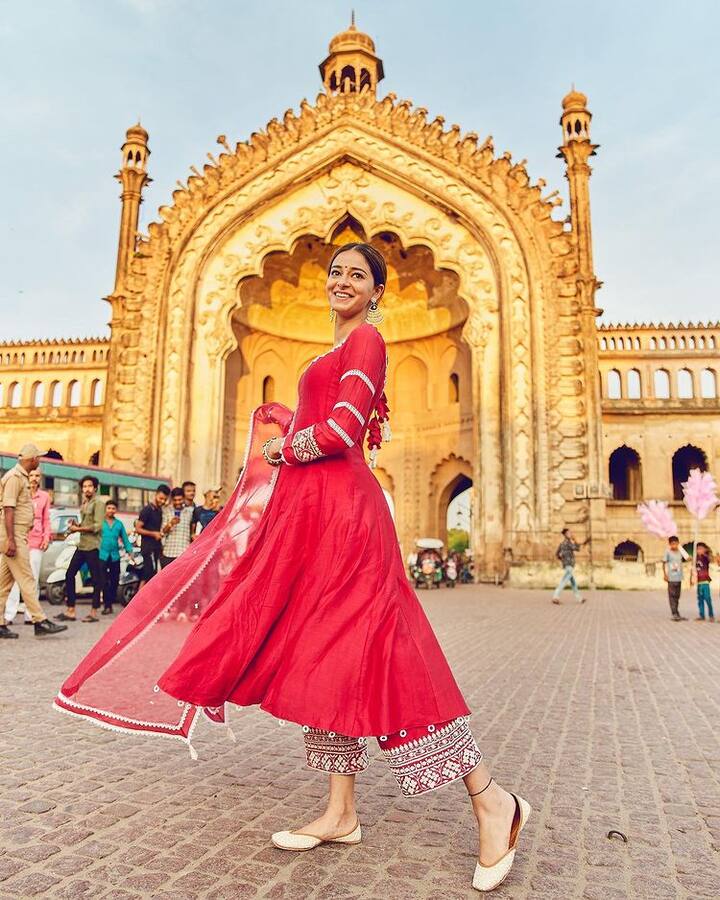 Ananya Pandey PHOTO: અનન્યા પાંડે દિવસેને દિવસે બોલ્ડ થતી જાય છે. હાલમાં તે તેની આગામી ફિલ્મ 'લાઈગર'ના પ્રમોશનમાં વ્યસ્ત છે.