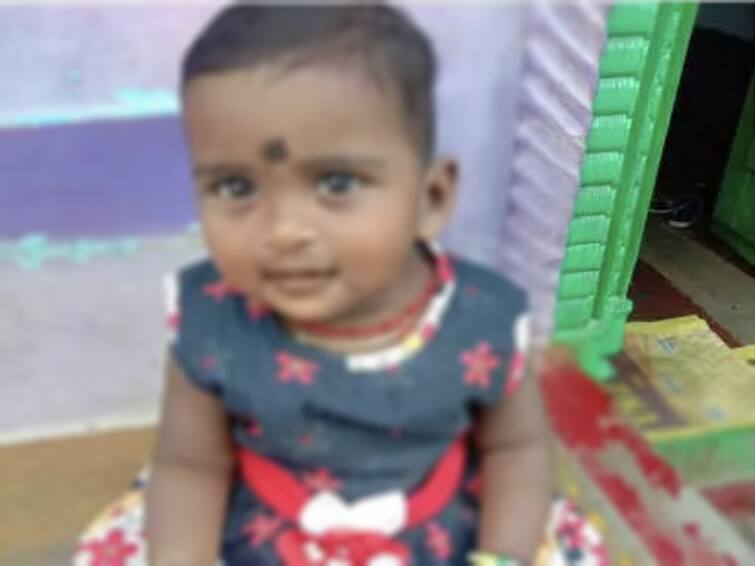 A child fell down from a two-wheeler and was crushed by a bus Crime: இருசக்கர வாகனத்தில் சென்றபோது விபத்து: ஒன்றரை வயது குழந்தை பேருந்து டயரில் சிக்கி பலி