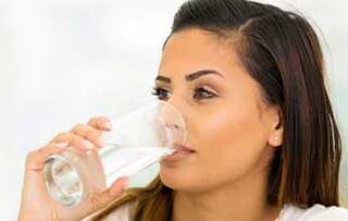 Health tips: વર્કઆઉટ બાદ પાણી પીવું જોઇએ કે નહી, જાણો શું કહે છે એક્સ્પર્ટ