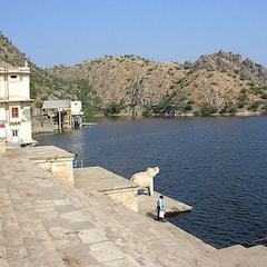 Jaisamand Lake: उदयपुर में है एशिया की दूसरी सबसे बड़ी मानव निर्मित झील, खूबसूरती देख खुश हो जाएगा मन