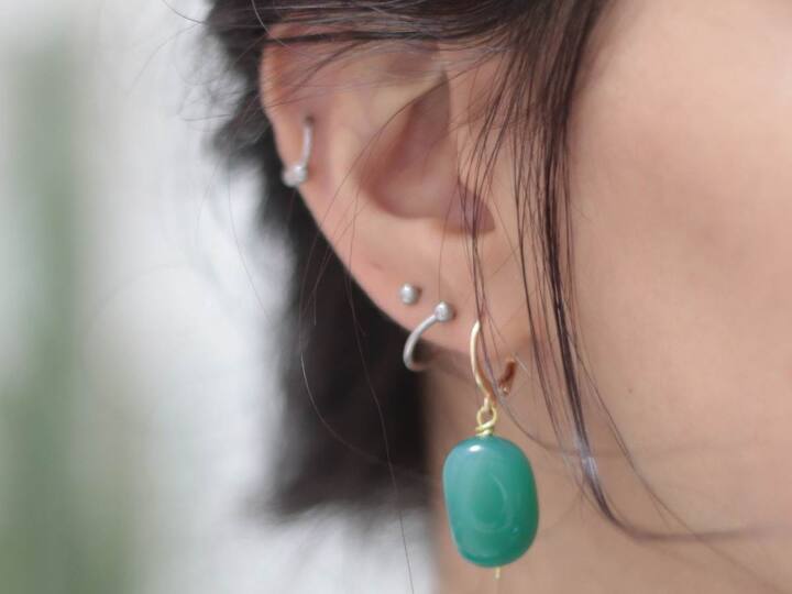Ayurveda says that ear piercing is not for jewelry, it has many health benefits Ear Piercing: చెవులు కుట్టించడం ఆభరణాలకు కాదు, దాని వల్ల ఎన్నో ఆరోగ్య ప్రయోజనాలు, చెబుతున్న ఆయుర్వేదం