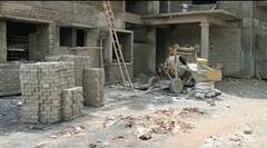 In Pics: जबलपुर में निर्माणाधीन स्कूल का छज्जा गिरने से दो मजदूर घायल, देखें तस्वीरें