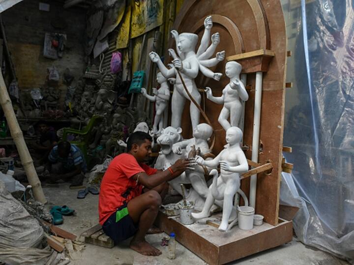 West Bengal Government Employees To Get 22 Days Off In Durga Puja Month Of October West Bengal Government Employees To Get 22 Days Off In Durga Puja Month