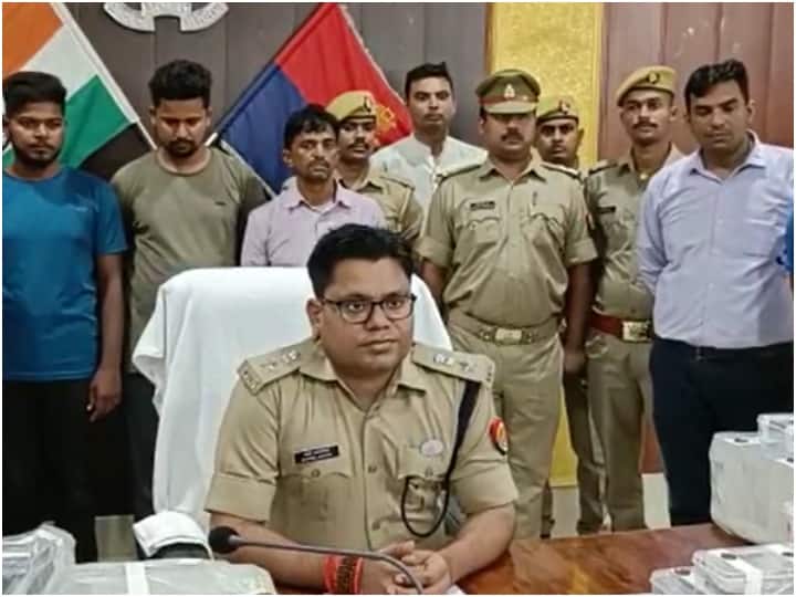 kushinagar police cyber cell busted a fake driving license gang and arrested three members ann Kushinagar: कुशीनगर में फर्जी ड्राइविंग लाइसेंस बनाने वाले गिरोह का भंडाफोड़, तीन सदस्य गिरफ्तार
