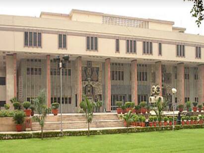Minor girl can marry without parents consent under Muslim Personal law Delhi HC observes பெற்றோரின் அனுமதியின்றி இஸ்லாமிய மைனர் பெண்கள் திருமணம் செய்து கொள்ளலாம்...டெல்லி நீதிமன்றம் கருத்து