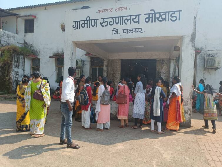 Maharashtra Palghar News 97 sonographies in single day in Mokhada still relying on outside experts Marathi News मोखाड्यात एकाच दिवसात 97 सोनोग्राफी, अजूनही बाहेरच्याच तज्ञांचा आधार, आरोग्याची अनास्था पुन्हा चव्हाट्यावर