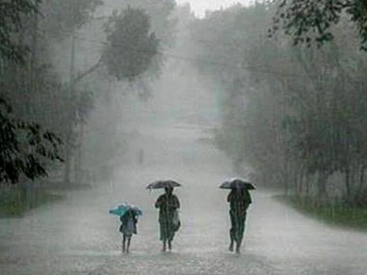 Tamil Nadu Heavy rains 18 districts says imd tn rain updates details TN Rains: தமிழ்நாட்டில் 18 மாவட்டங்களில் 5 நாட்களுக்கு கன மழைக்கு வாய்ப்பு- எந்த மாவட்டங்கள் தெரியுமா..!